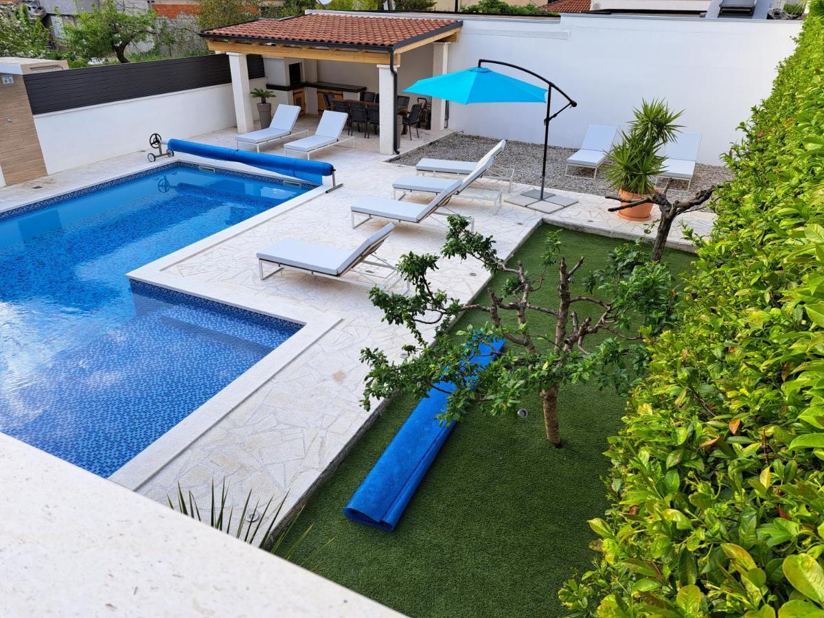Villa Enjoy Lux In 斯普利特 外观 照片